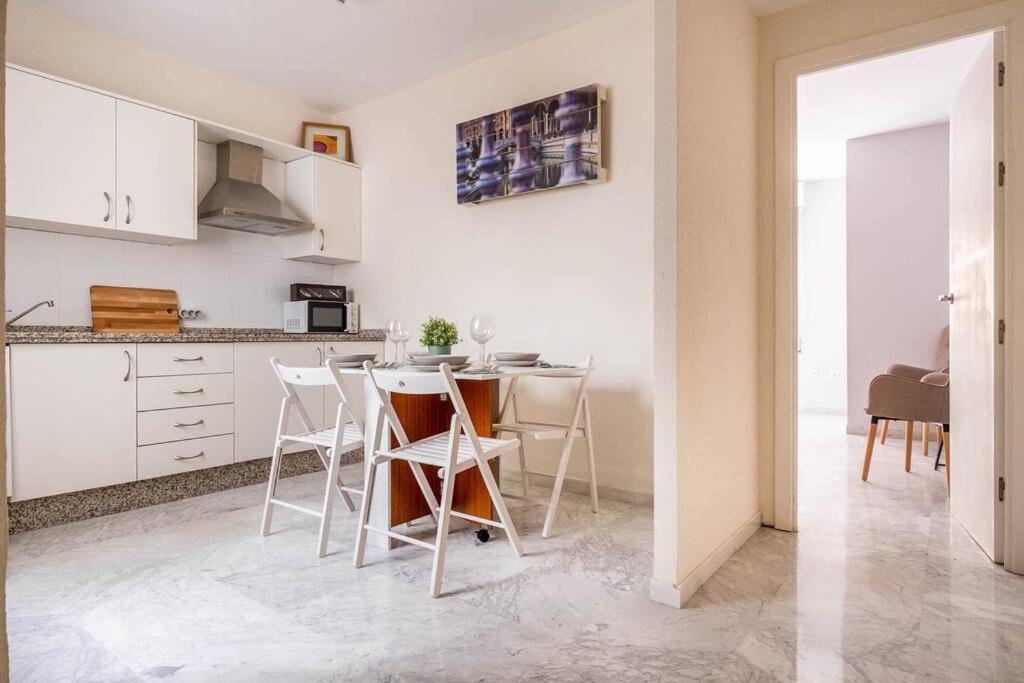 Apartamento Ronda De Triana 45 Sevilla Kültér fotó